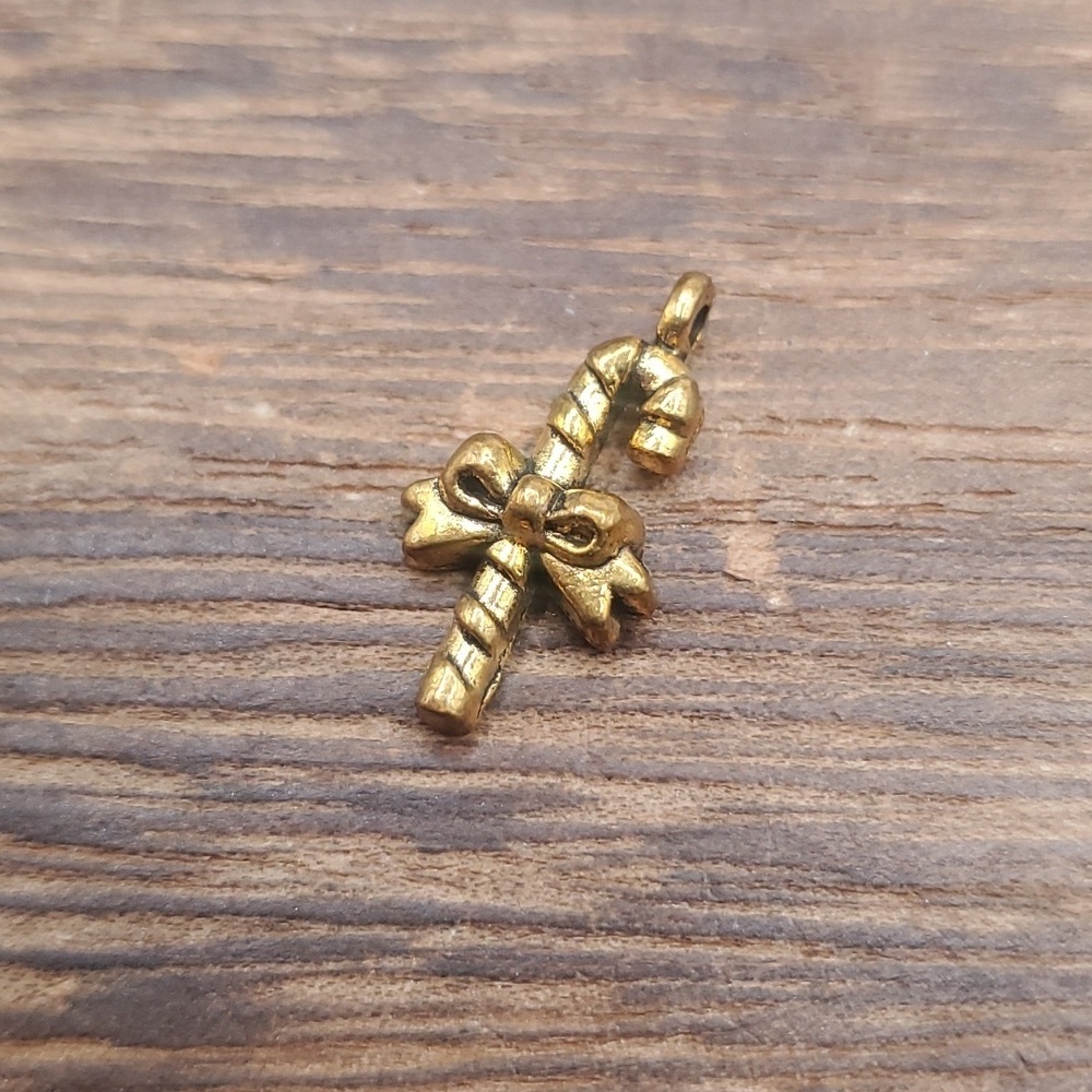 P125 candy cane charm‎ pendant